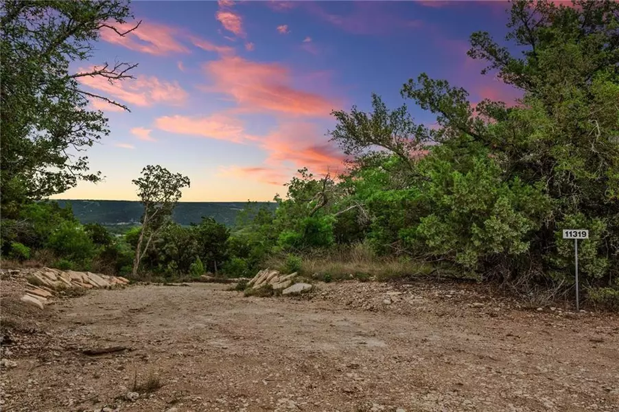 11319 Mountain Top CIR, Jonestown, TX 78645