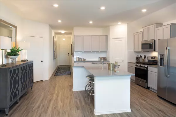 Hutto, TX 78634,207 Camargue DR