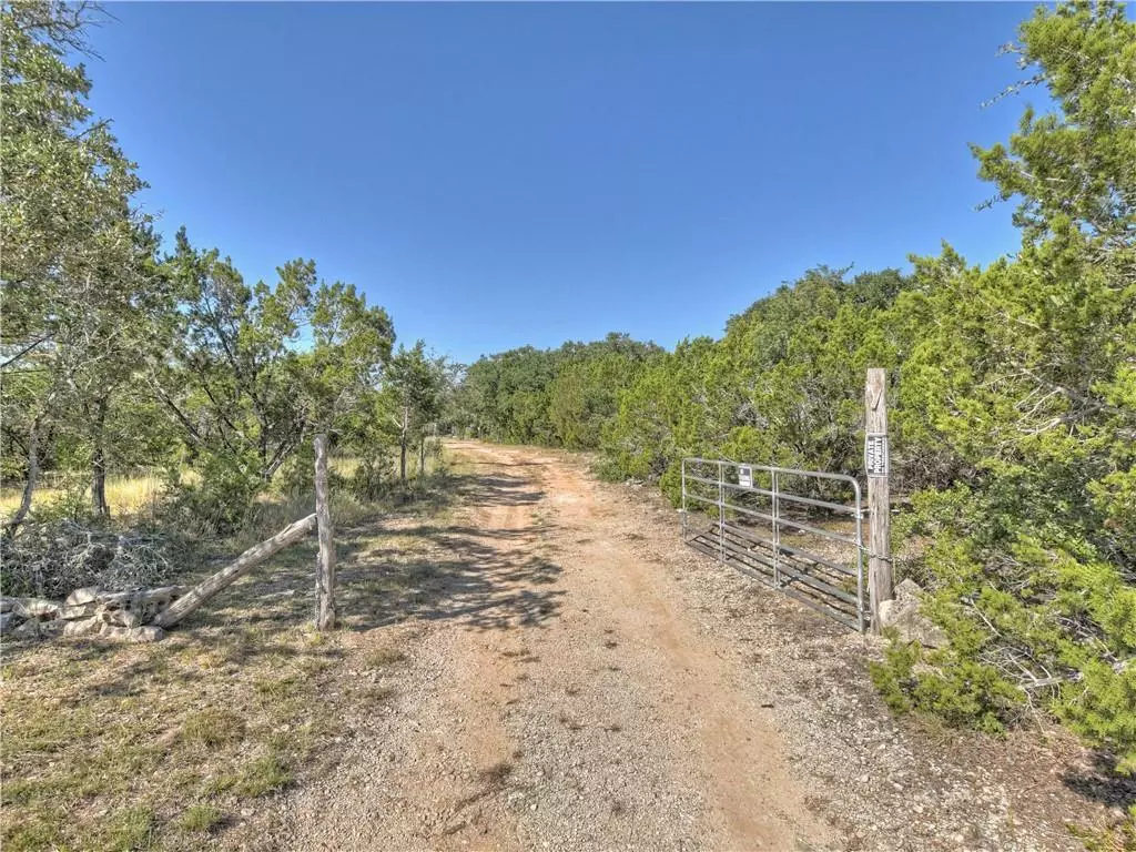 Wimberley, TX 78676,1070 Lone Man Mountain RD
