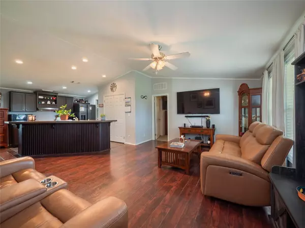 Florence, TX 76527,1200 County Road 226