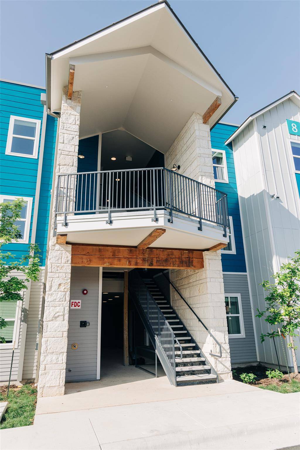 Austin, TX 78744,7051 Meadow Lake BLVD #9303