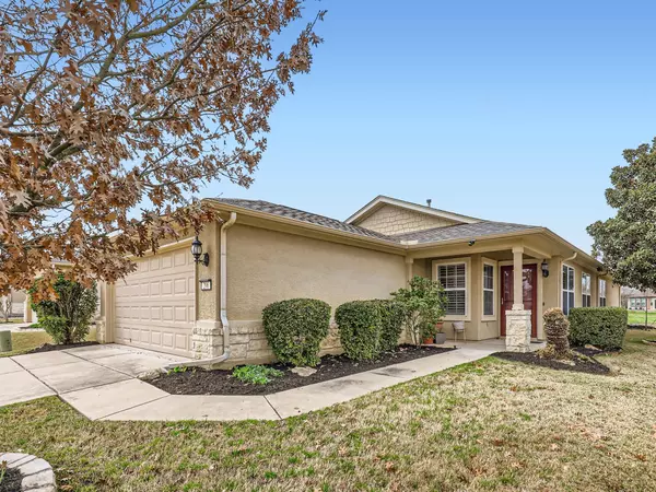 206 Salt Creek LN, Georgetown, TX 78633