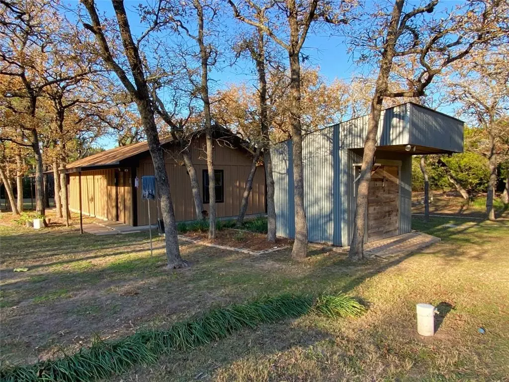 Lexington, TX 78947,1181 W County Road E