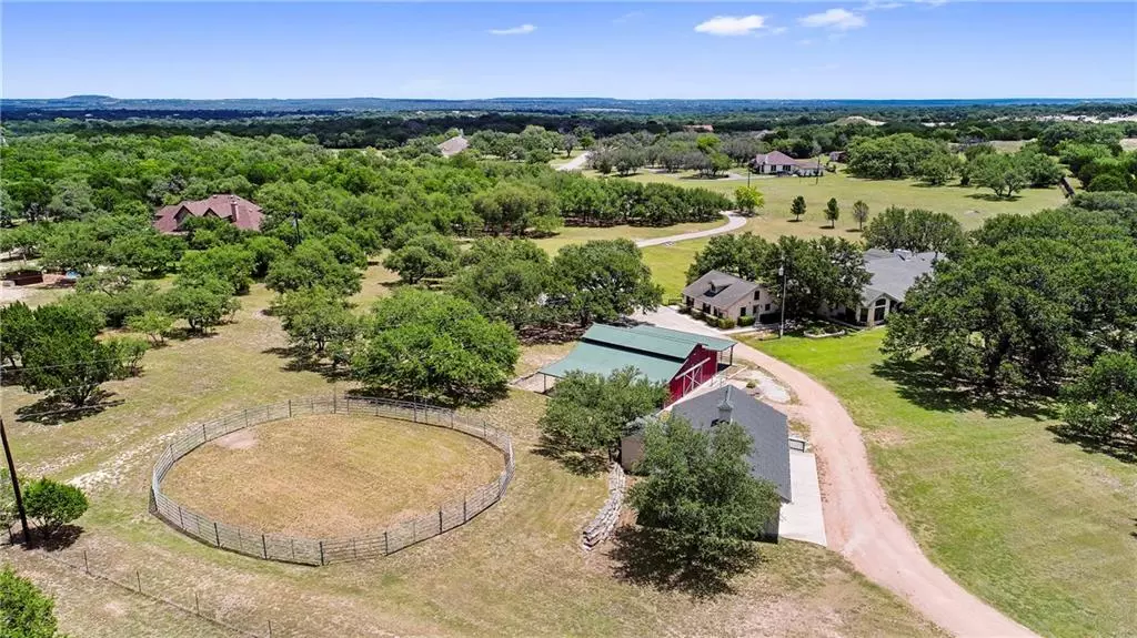 Liberty Hill, TX 78642,255 S Showhorse DR