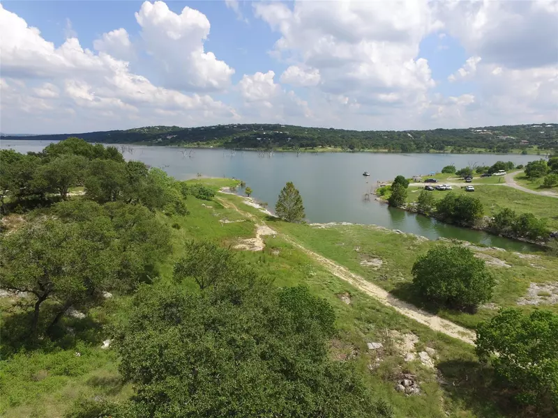 1516 Ensenada DR, Canyon Lake, TX 78133