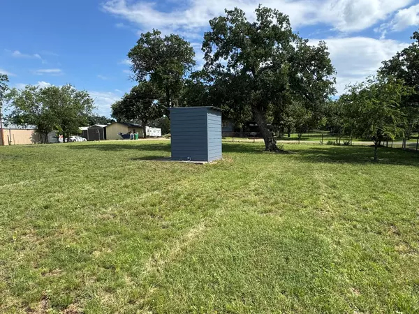 Tow, TX 78672,670 Beaver ST