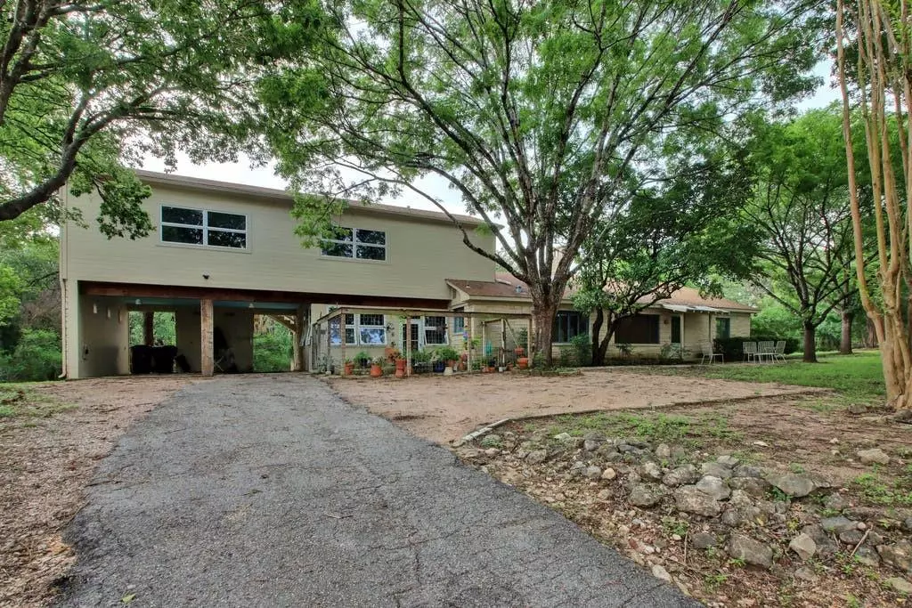 West Lake Hills, TX 78746,19 N Peak RD