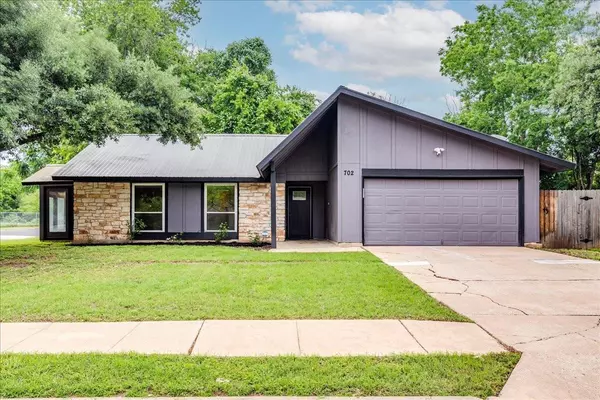 702 Newcastle DR,  Austin,  TX 78745