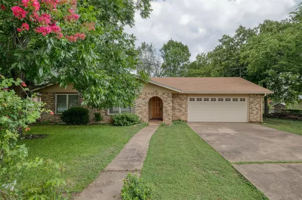 112 Live Oak DR,  Georgetown,  TX 78628