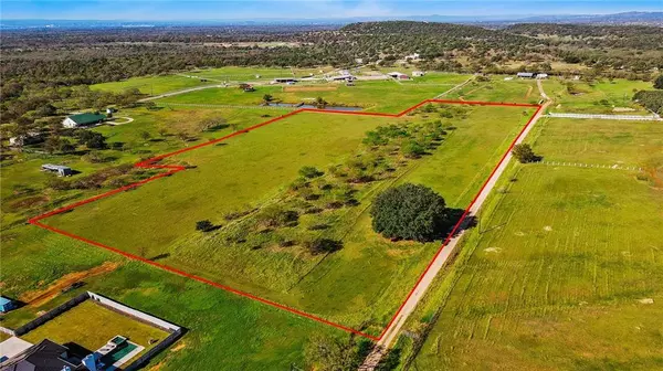 000 Skyline DR, Marble Falls, TX 78654