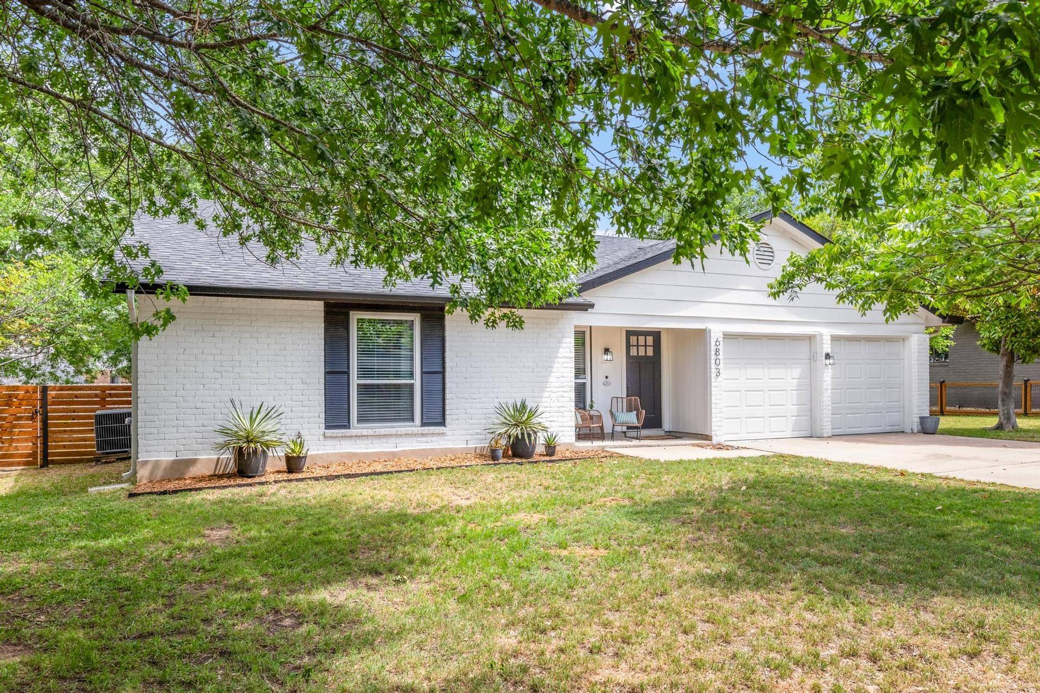 6803 Shadywood DR,  Austin,  TX 78745