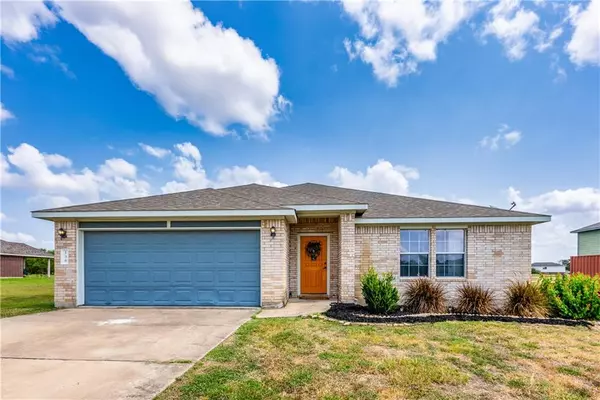 138 Parkland DR, Cedar Creek, TX 78612