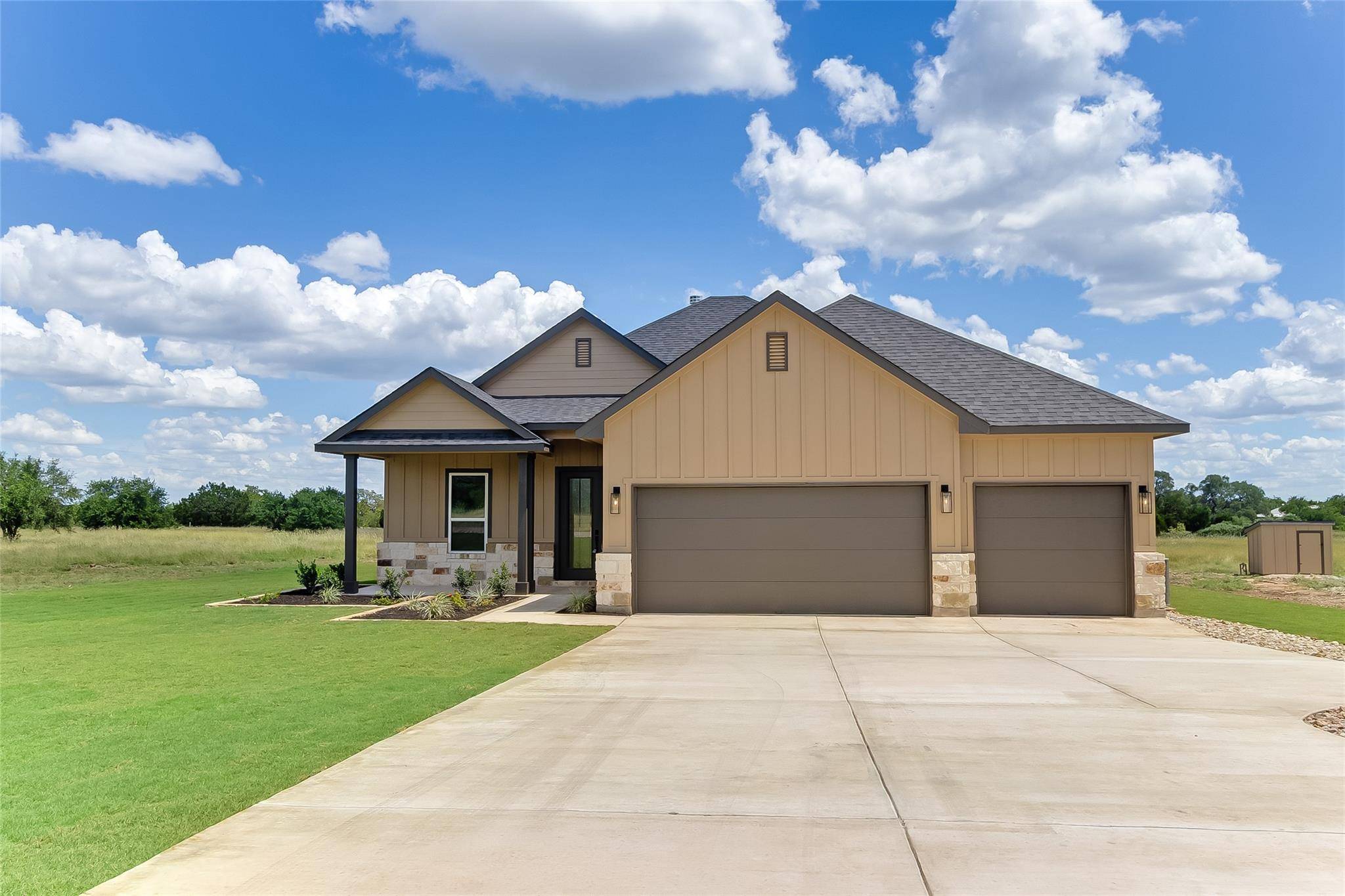 Bertram, TX 78605,115 Draper LN