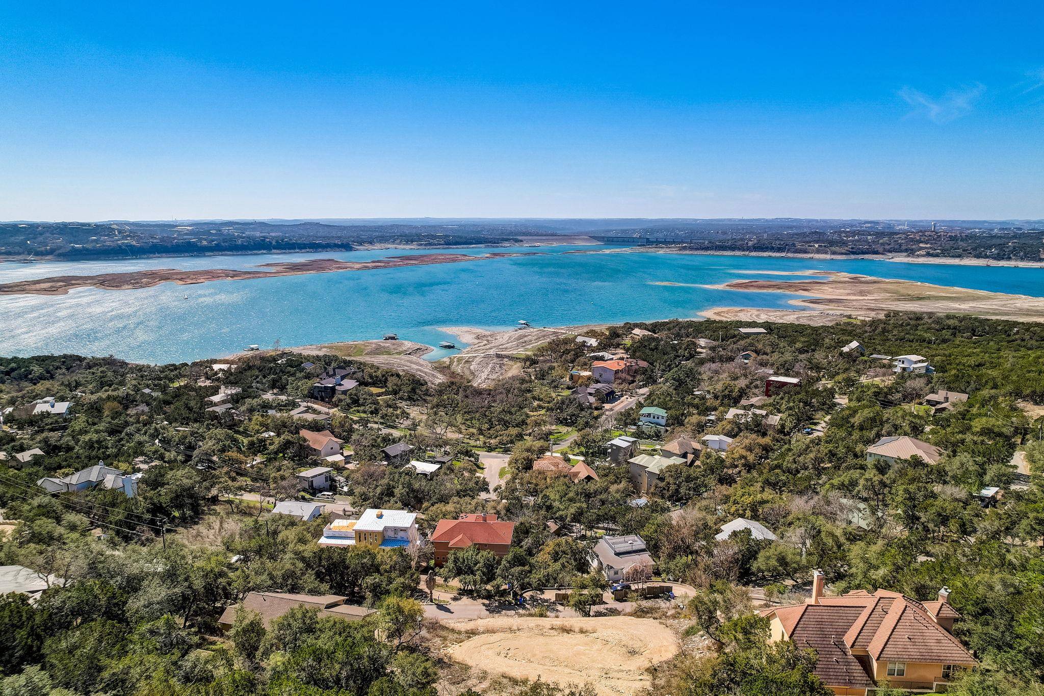 Austin, TX 78732,14000 & 14002 Skyline DR