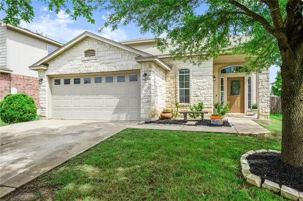 921 Gentry DR, Leander, TX 78641