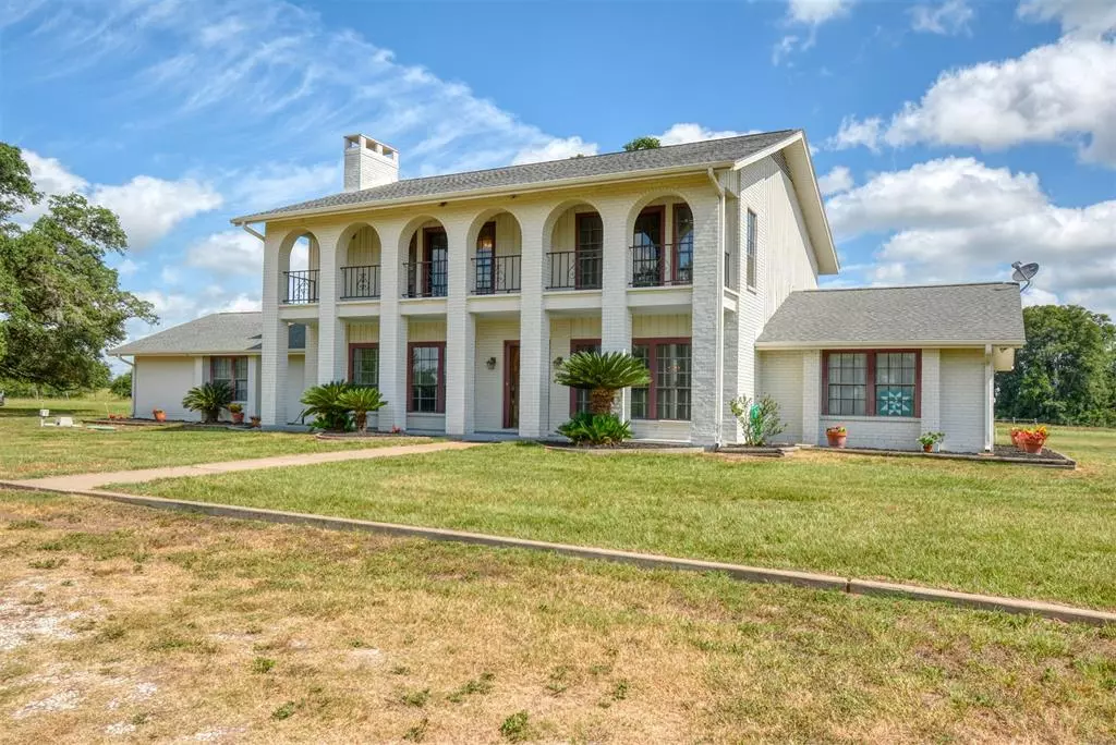 Schulenburg, TX 78956,6106 Fm 957 RD