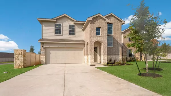 208 Lake Sweetwater LN, Buda, TX 78610