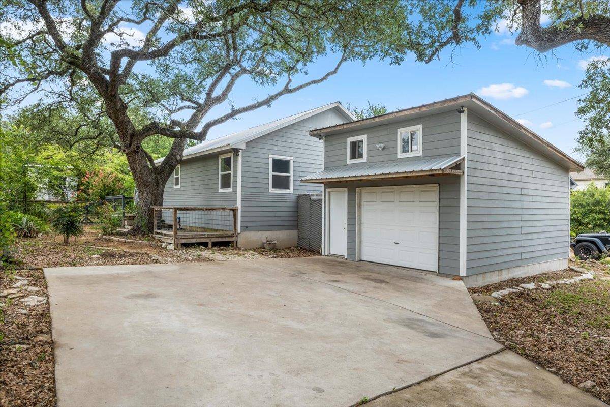 18000 Lafayette Park RD, Jonestown, TX 78645