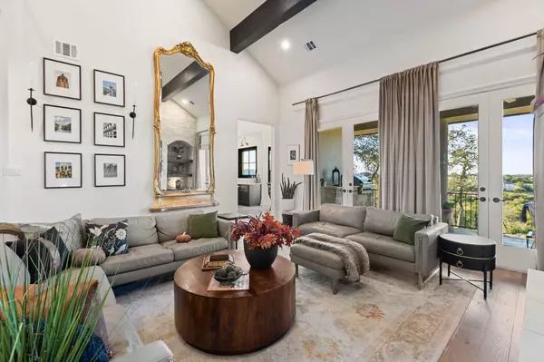 Austin, TX 78737,447 Winning Colors