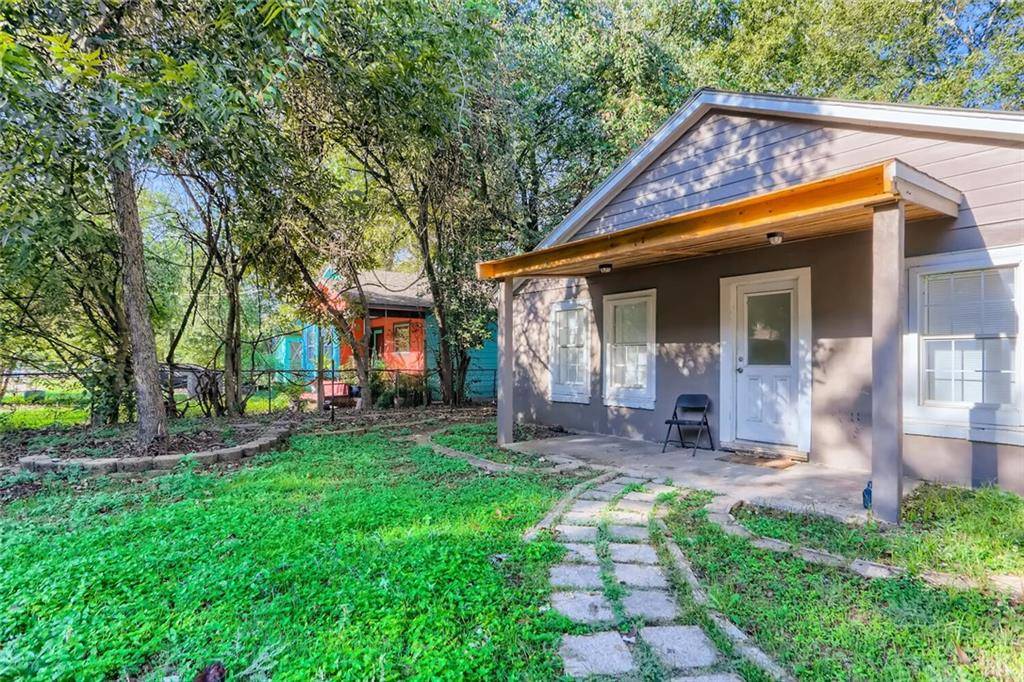 1148 1/2 Gunter ST, Austin, TX 78721