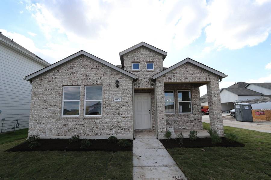 13916 Matterod DR, Del Valle, TX 78617