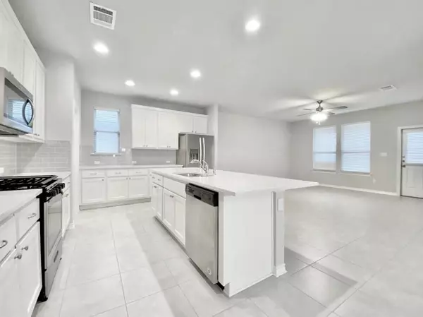 Leander, TX 78641,816 Alta WAY