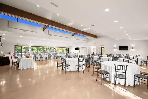 Wimberley, TX 78676,601 Sandy Point RD