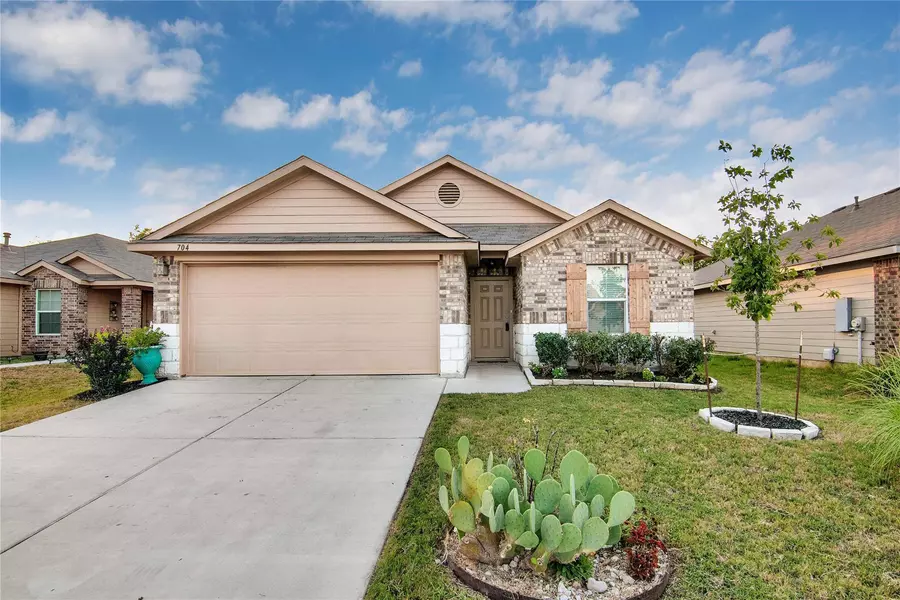 704 Red Tails DR, Austin, TX 78725