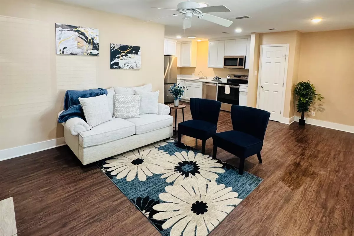 Austin, TX 78741,2701 Little Valley CV #A