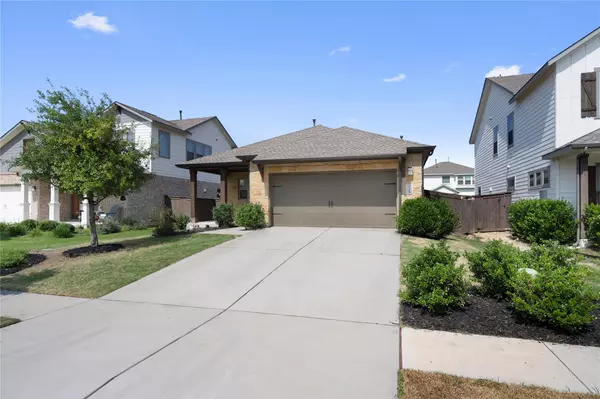2304 Littleleaf LN, Leander, TX 78641
