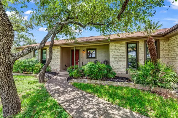 2008 Walsh DR,  Round Rock,  TX 78681