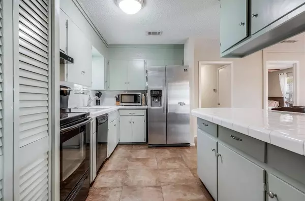 Lago Vista, TX 78645,21500 Bluejay BLVD