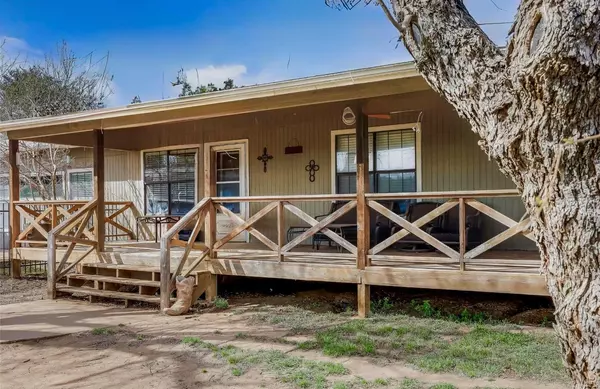 Lago Vista, TX 78645,21500 Bluejay BLVD