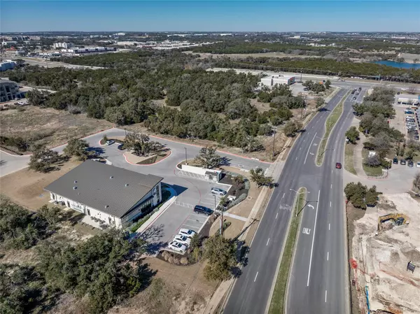 Cedar Park, TX 78613,901 N Vista Ridge BLVD #100