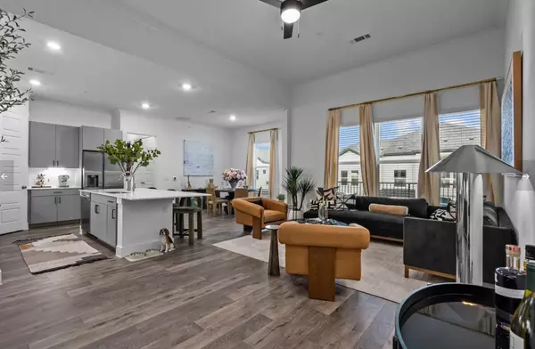 Buda, TX 78610,476 Suffield DR #124