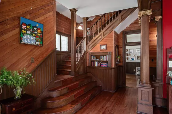 Gonzales, TX 78629,124 N Hamilton ST