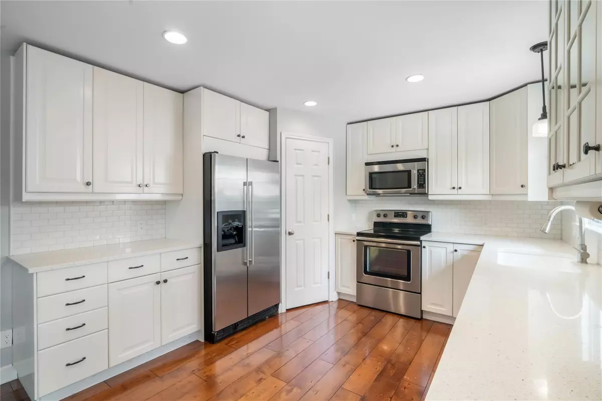 Cedar Park, TX 78613,206 S Mustang Ave