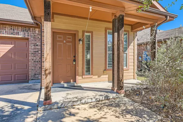 Kyle, TX 78640,107 Creekside Villa DR