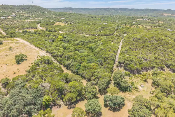 Pipe Creek, TX 78063,0 Live Oak PL