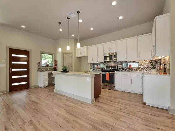 Austin, TX 78702,1310 Garden ST