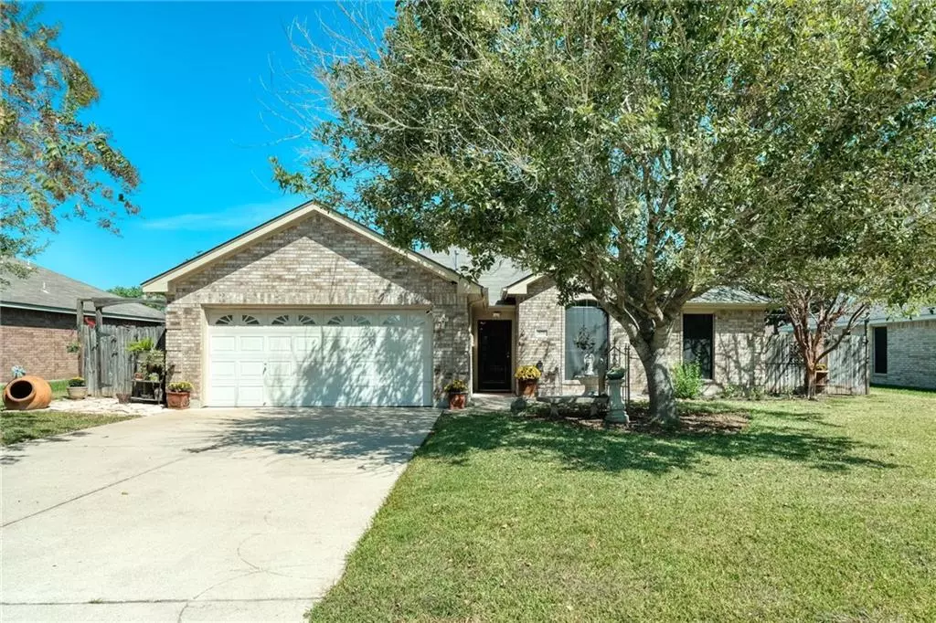 Lockhart, TX 78644,502 Mockingbird LN