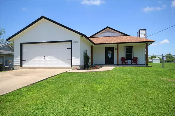 12212 Mustang DR, Buda, TX 78610