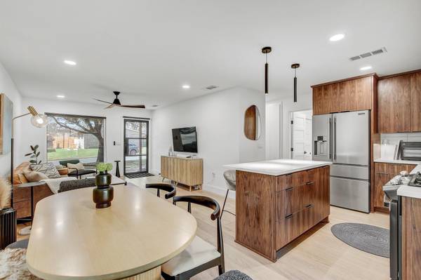1404 Braes Ridge DR #A,  Austin,  TX 78723