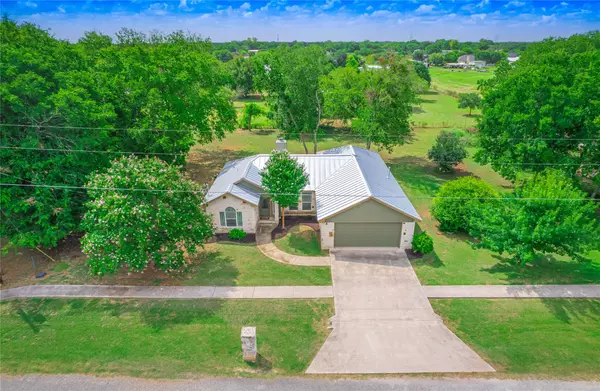 Martindale, TX 78655,220 Hummingbird WAY