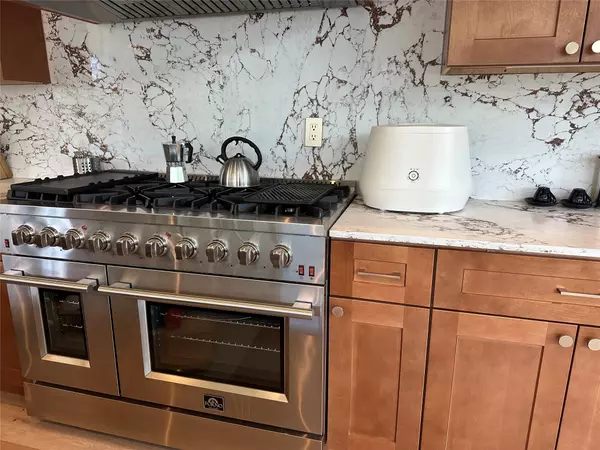 Lago Vista, TX 78645,20800 Henry Ave