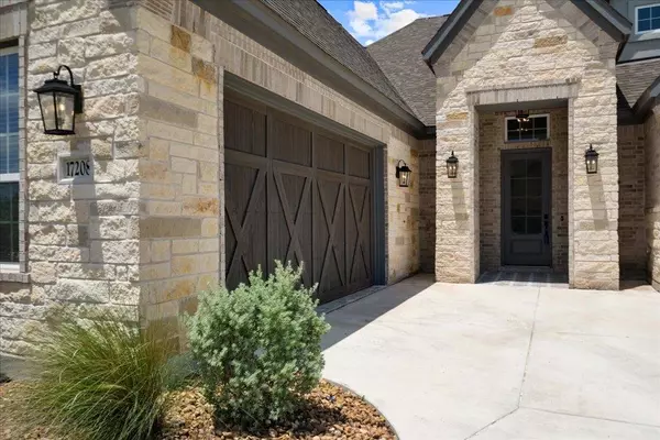 Manor, TX 78653,17208 Howdy WAY