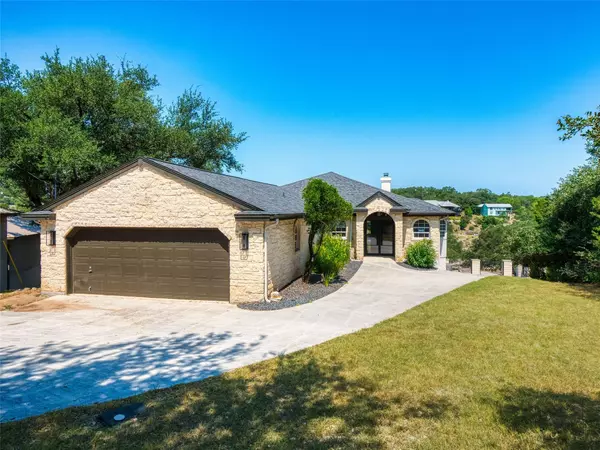 321 Village View DR, Canyon Lake, TX 78133