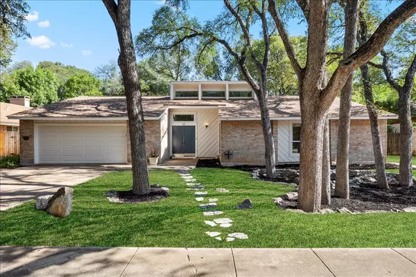 4831 Trail Crest CIR, Austin, TX 78735
