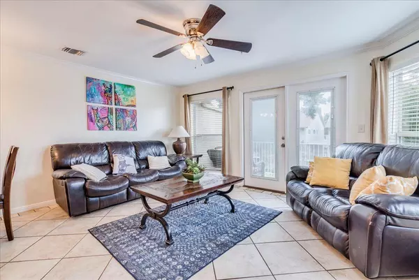 New Braunfels, TX 78130,730 E Mather ST #L 303