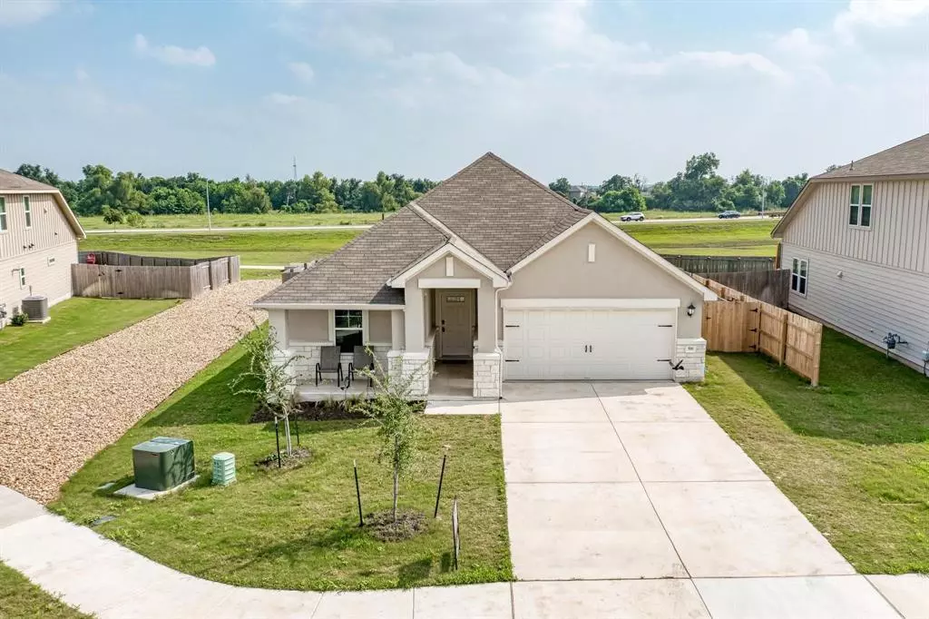 Hutto, TX 78634,518 Windy Reed RD
